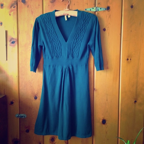 Frenchi Dresses & Skirts - 🌲 Forest green sweater dress 🌲
